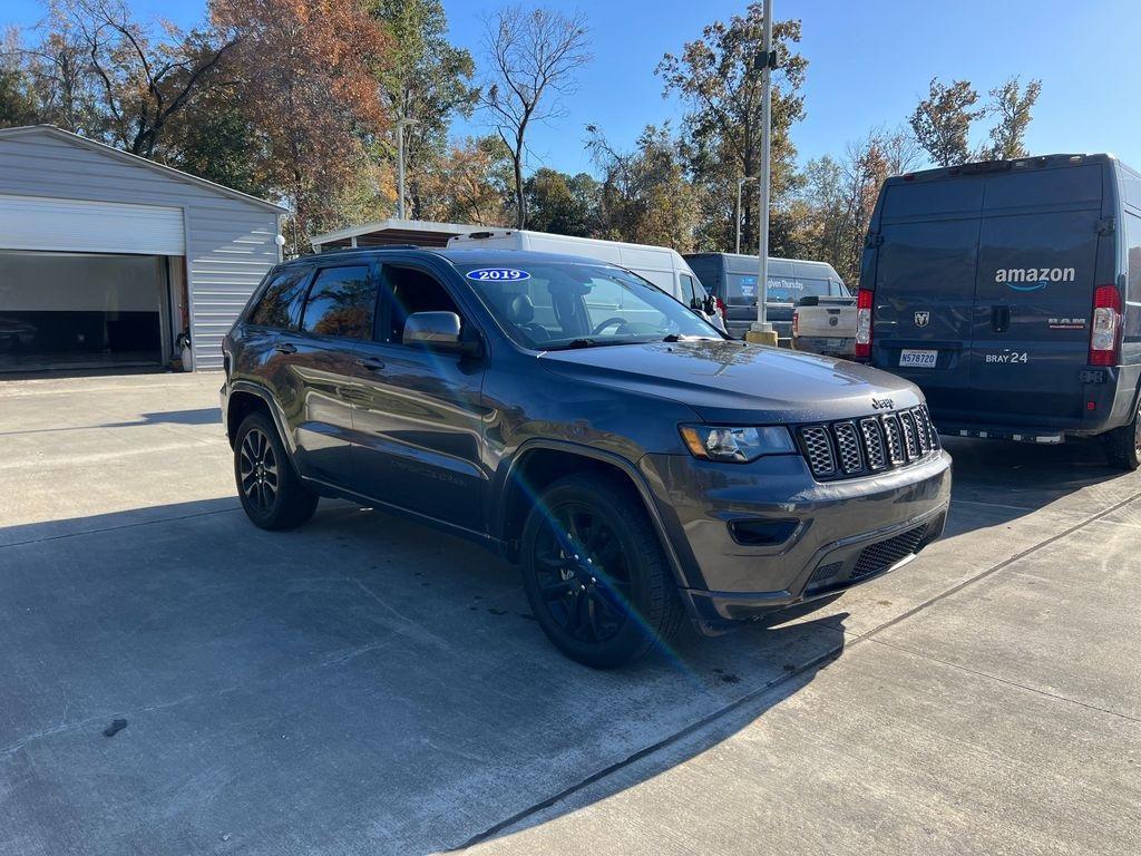 used 2019 Jeep Grand Cherokee car, priced at $21,451