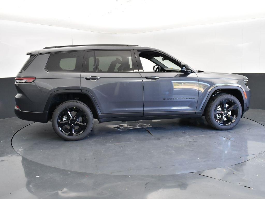 new 2025 Jeep Grand Cherokee L car, priced at $43,020