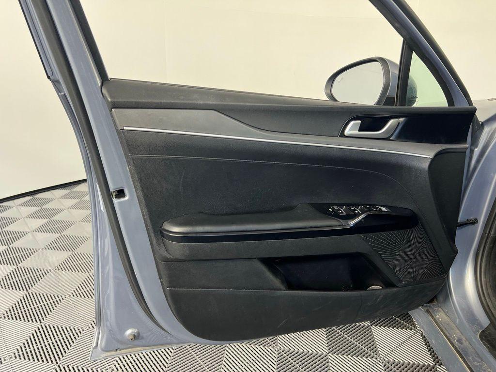 used 2023 Kia K5 car, priced at $21,000