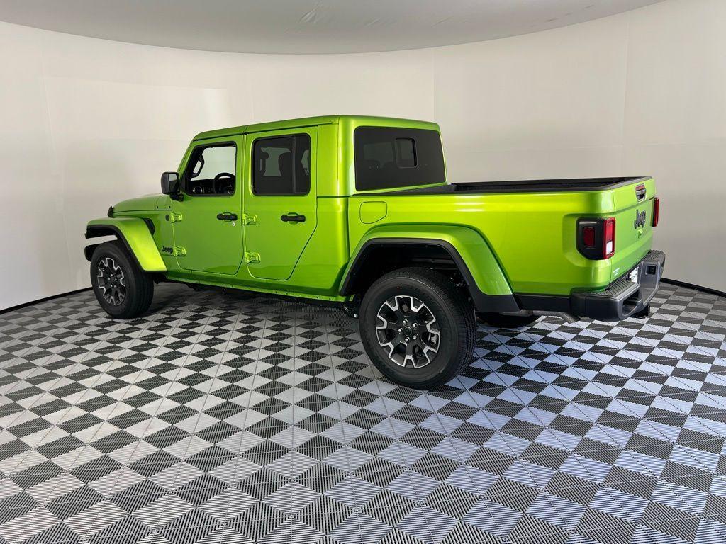 new 2025 Jeep Gladiator car, priced at $47,500