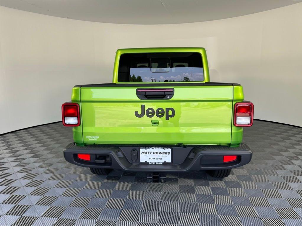 new 2025 Jeep Gladiator car, priced at $47,500