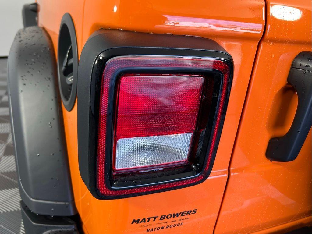 new 2025 Jeep Wrangler car, priced at $30,934