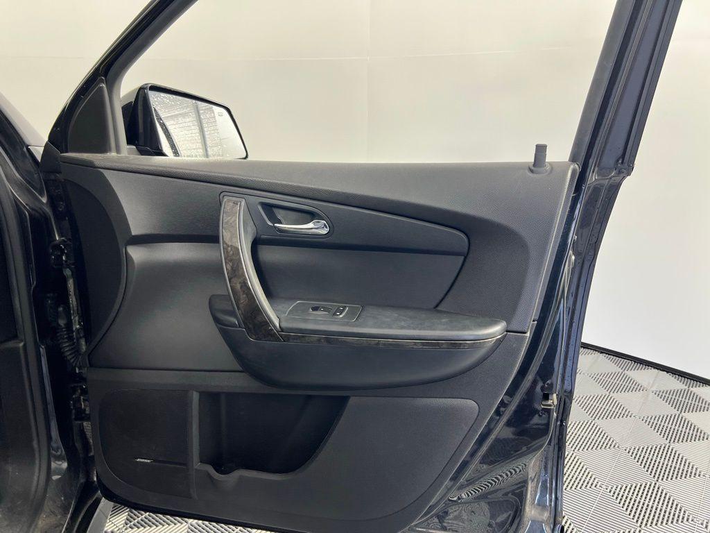 used 2011 GMC Acadia car