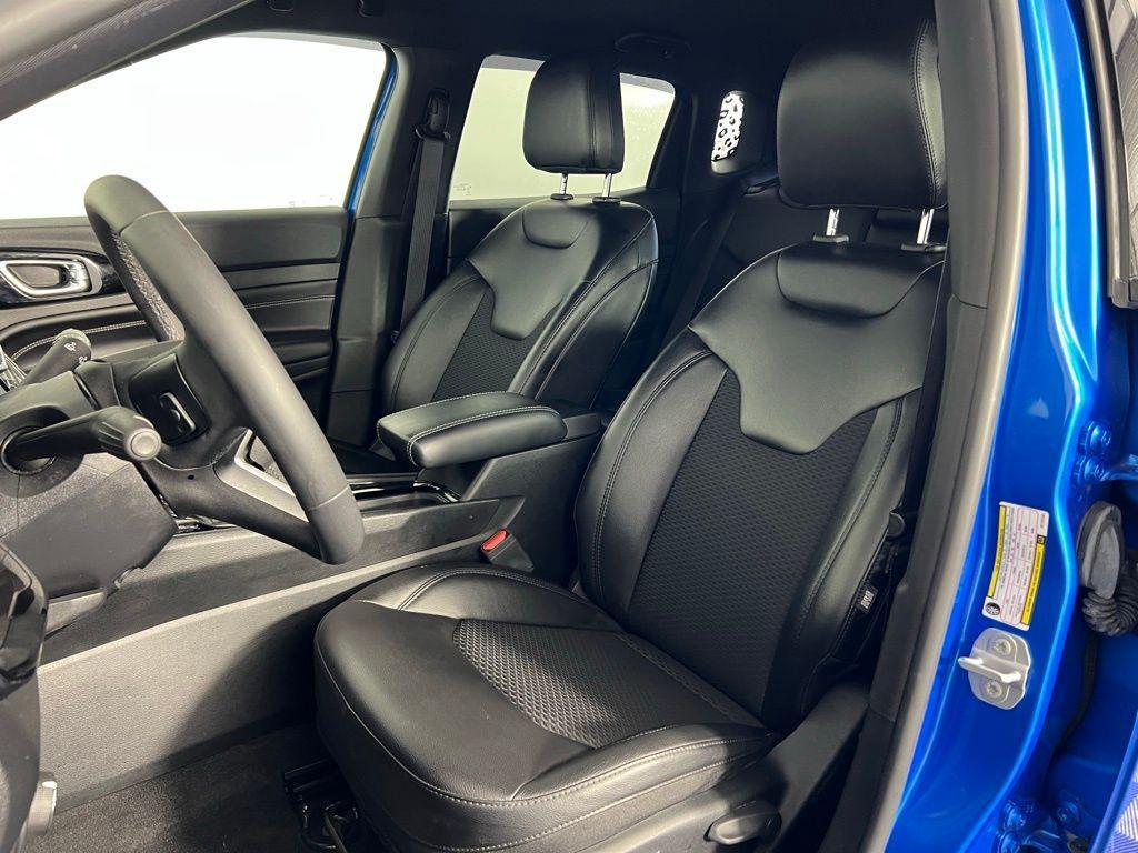 used 2022 Jeep Compass car, priced at $22,202