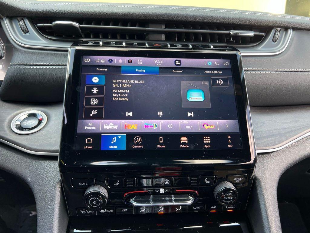 new 2025 Jeep Grand Cherokee L car, priced at $37,938