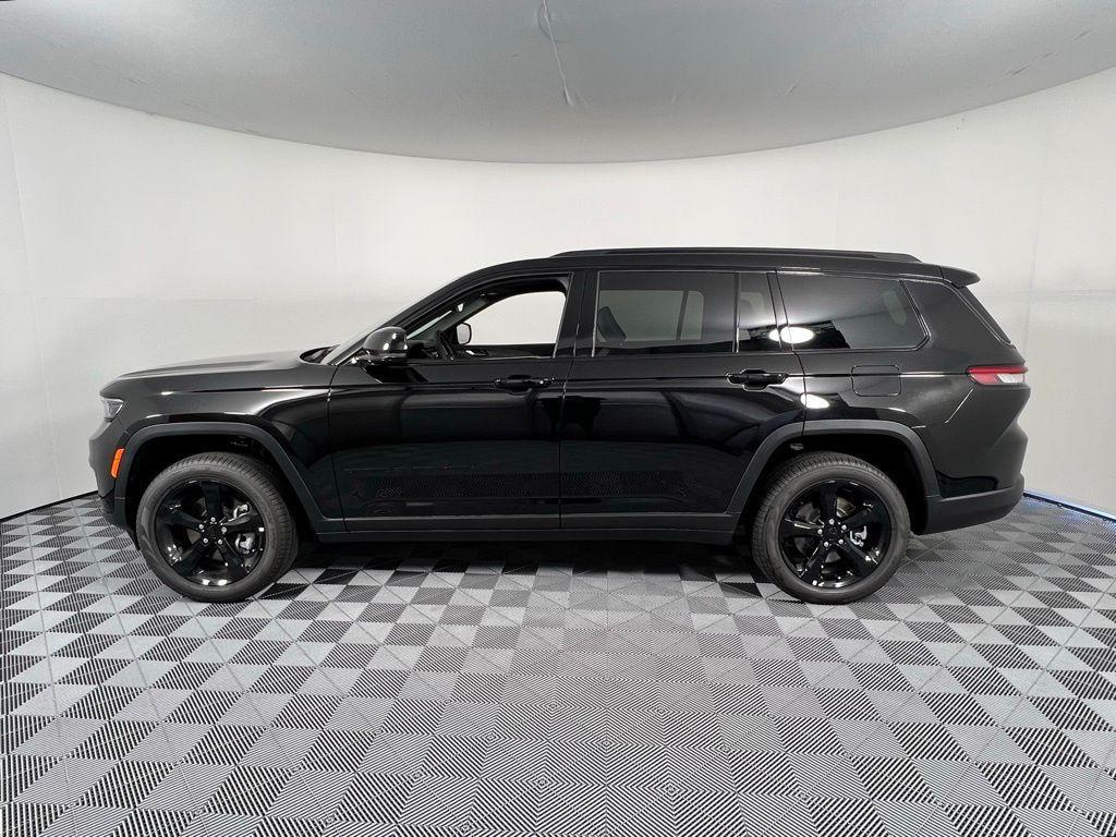 new 2025 Jeep Grand Cherokee L car, priced at $37,938