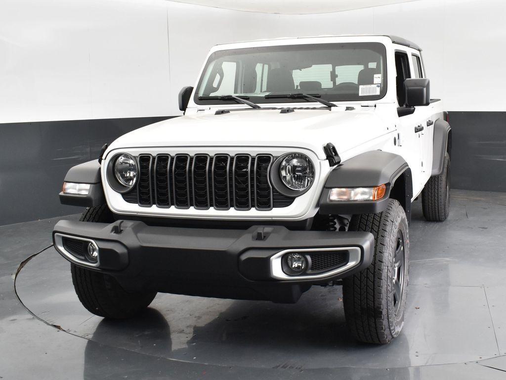 new 2025 Jeep Gladiator car, priced at $43,705