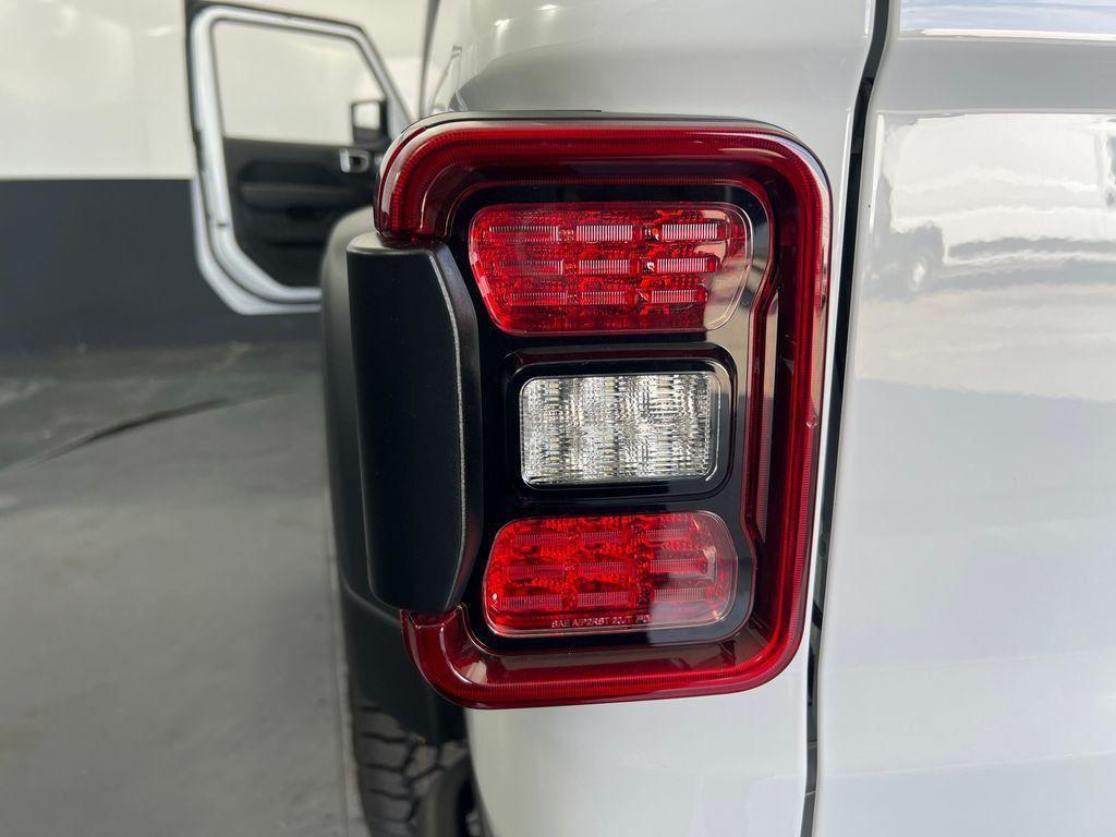 new 2025 Jeep Gladiator car, priced at $49,350