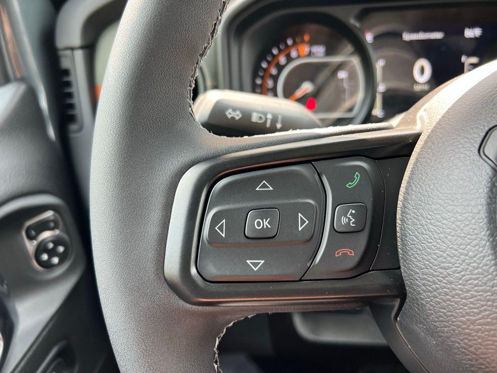 new 2025 Jeep Gladiator car, priced at $56,690