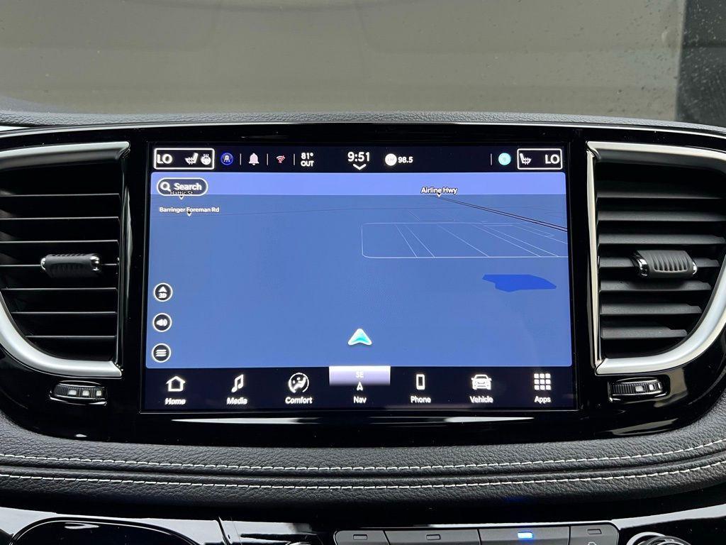 new 2026 Chrysler Pacifica car