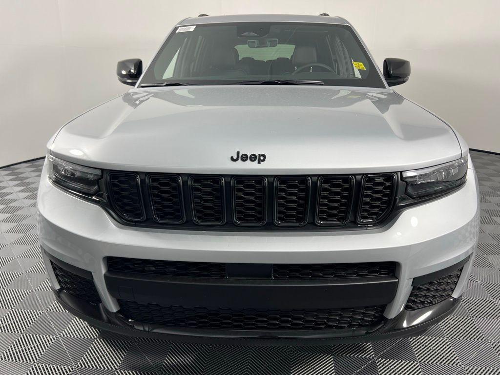 new 2025 Jeep Grand Cherokee L car, priced at $37,593