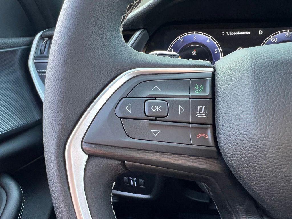 new 2025 Jeep Grand Cherokee L car, priced at $41,593