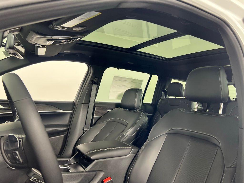 new 2025 Jeep Grand Cherokee L car, priced at $45,888