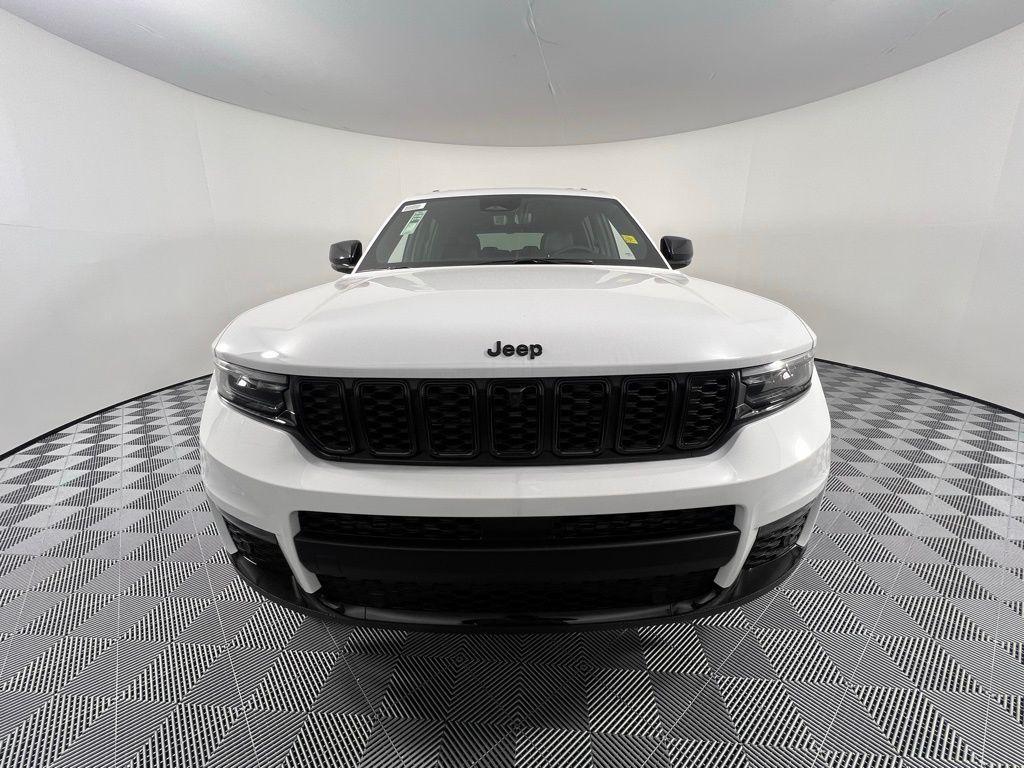 new 2025 Jeep Grand Cherokee L car, priced at $45,888