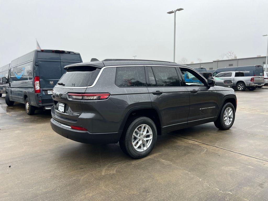 new 2025 Jeep Grand Cherokee L car, priced at $33,720