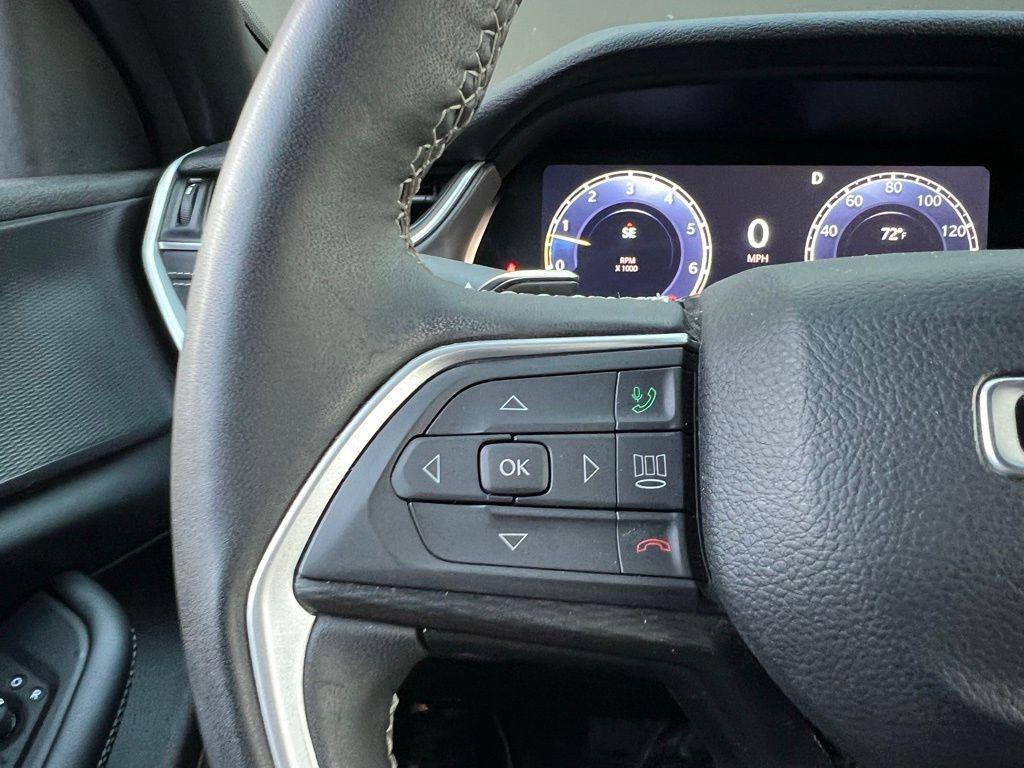 used 2024 Jeep Grand Cherokee L car, priced at $33,027