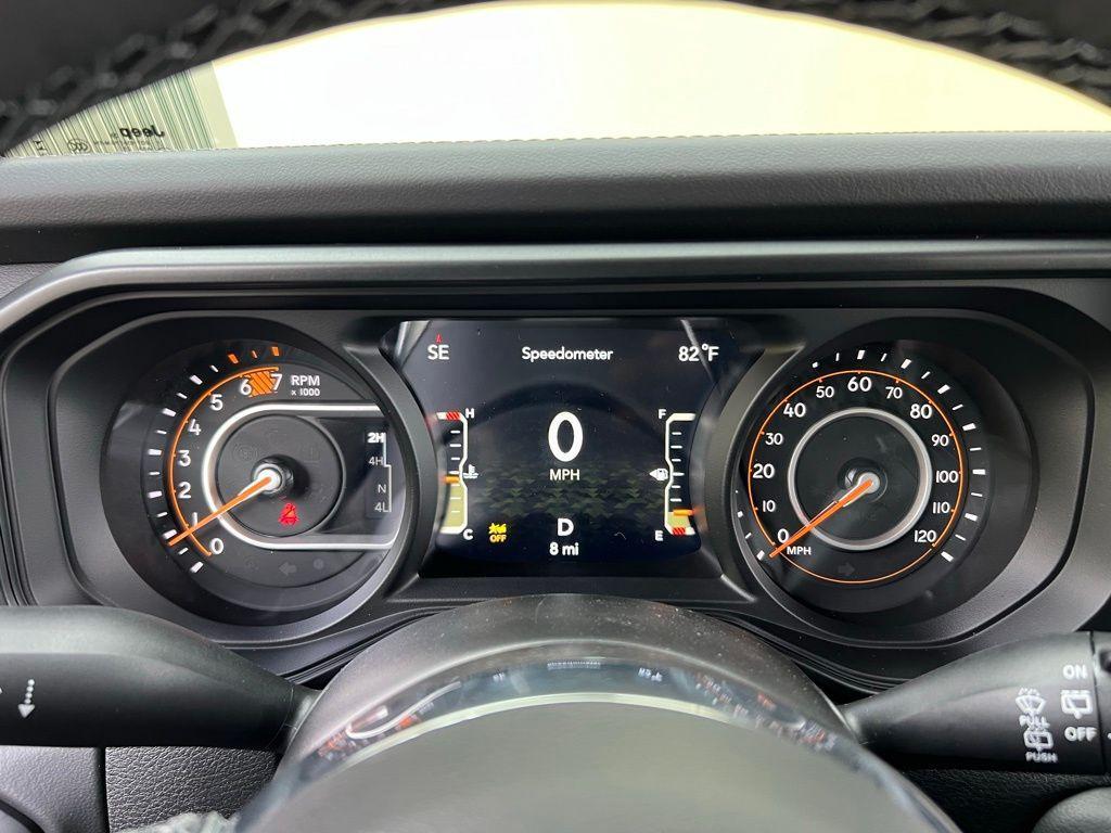 new 2025 Jeep Wrangler car, priced at $44,215