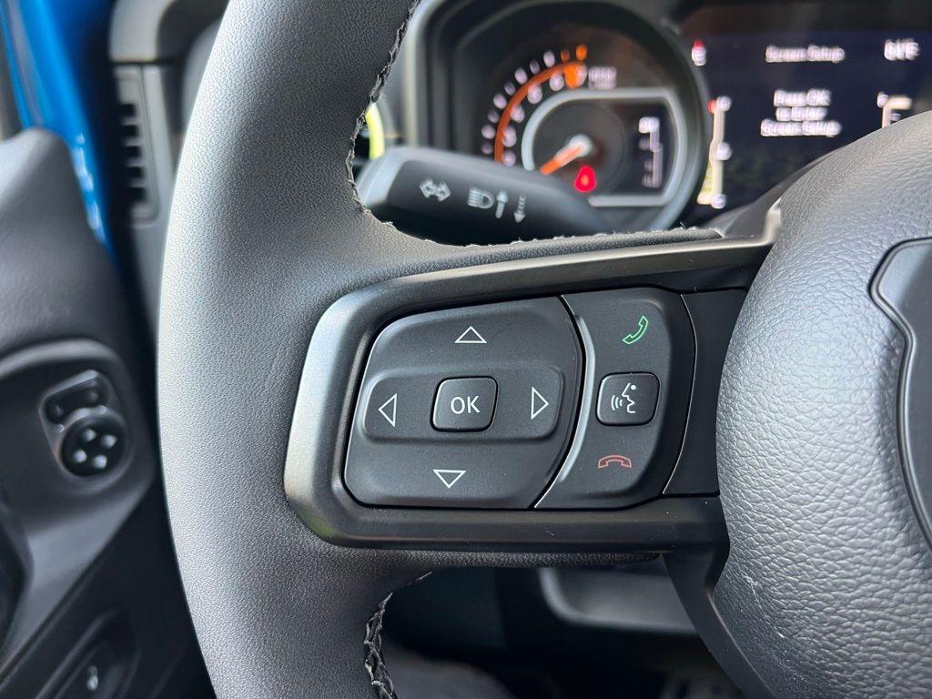 new 2025 Jeep Gladiator car, priced at $46,750