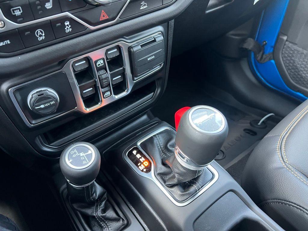 new 2025 Jeep Gladiator car, priced at $46,750