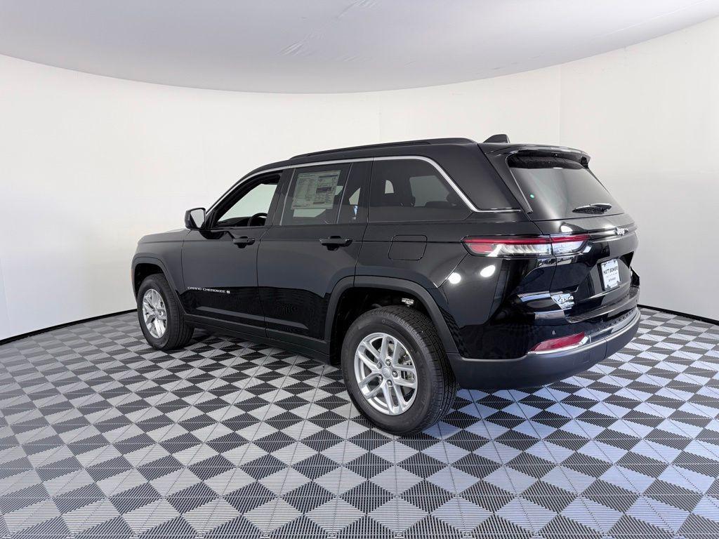 new 2025 Jeep Grand Cherokee car, priced at $38,170