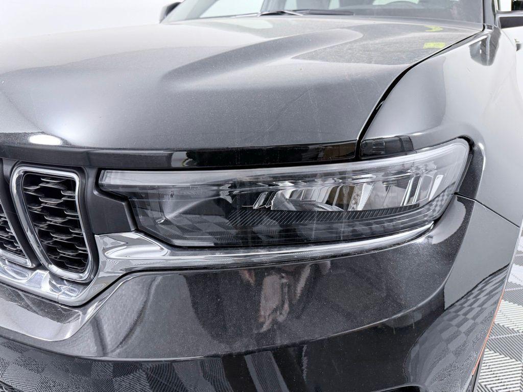 new 2025 Jeep Grand Cherokee car, priced at $38,170