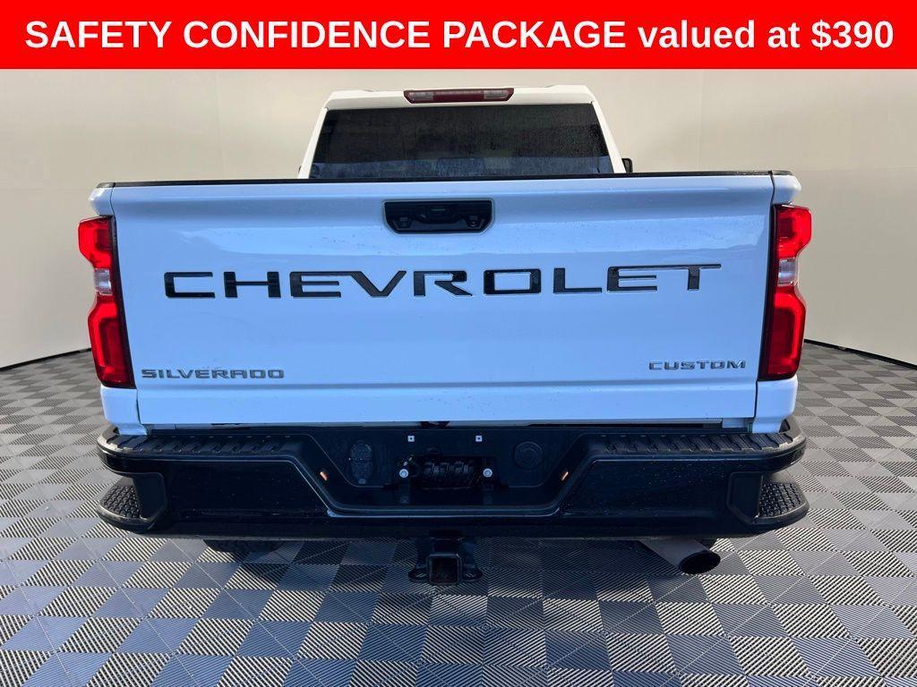 used 2021 Chevrolet Silverado 2500 car, priced at $42,749