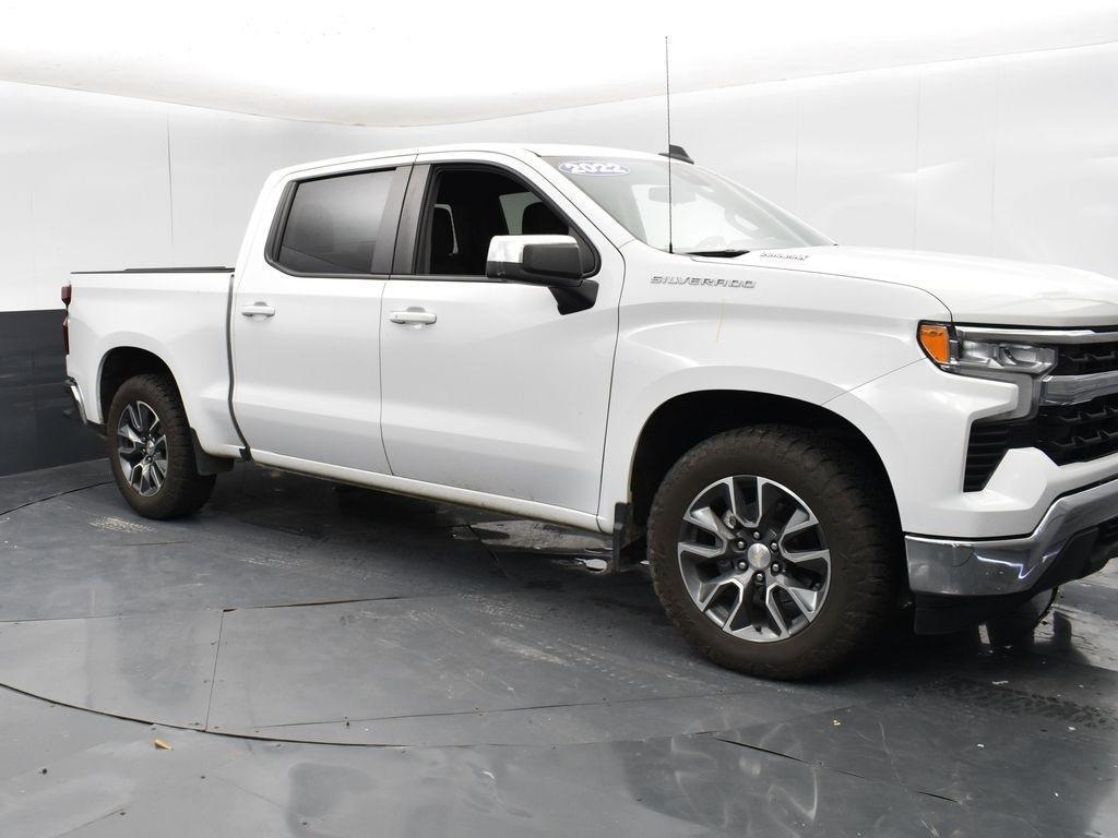 used 2022 Chevrolet Silverado 1500 car, priced at $32,585