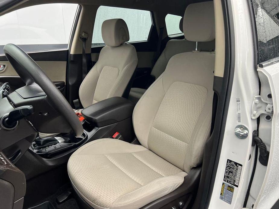 used 2019 Hyundai Santa Fe XL car, priced at $18,991