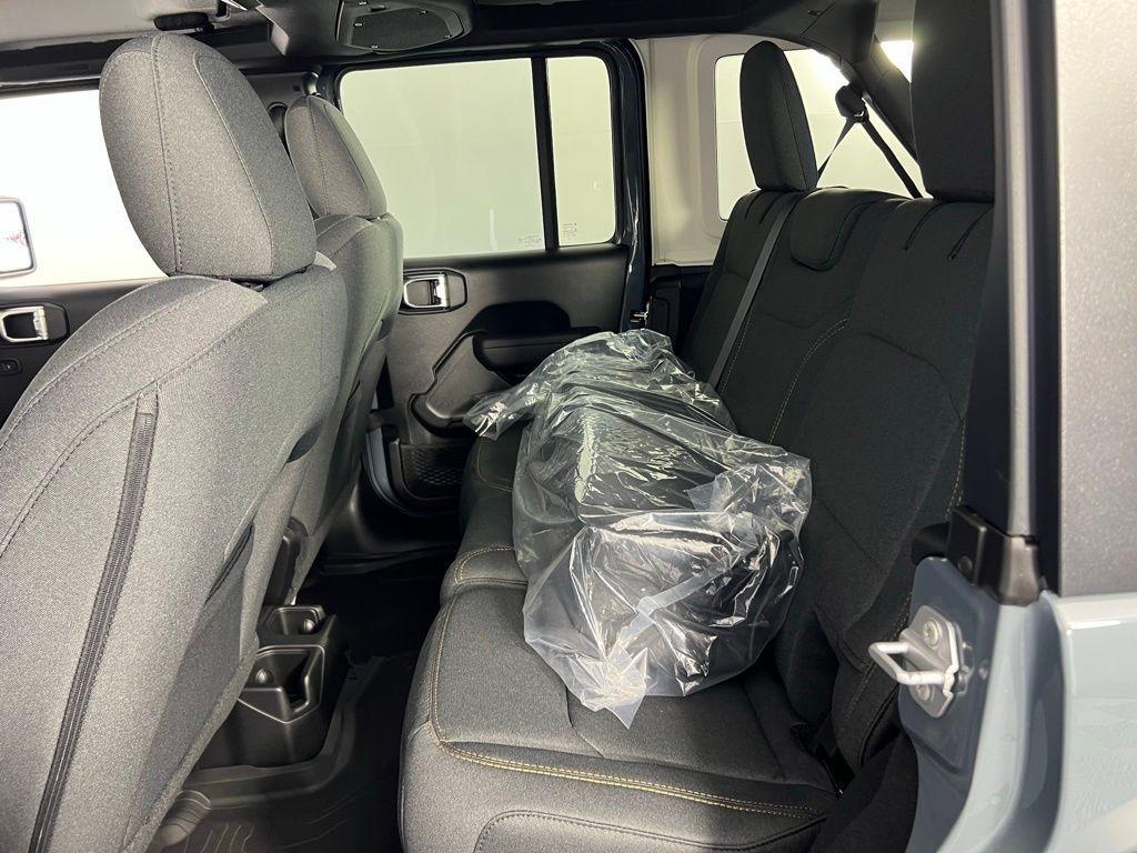 new 2025 Jeep Wrangler car, priced at $39,140