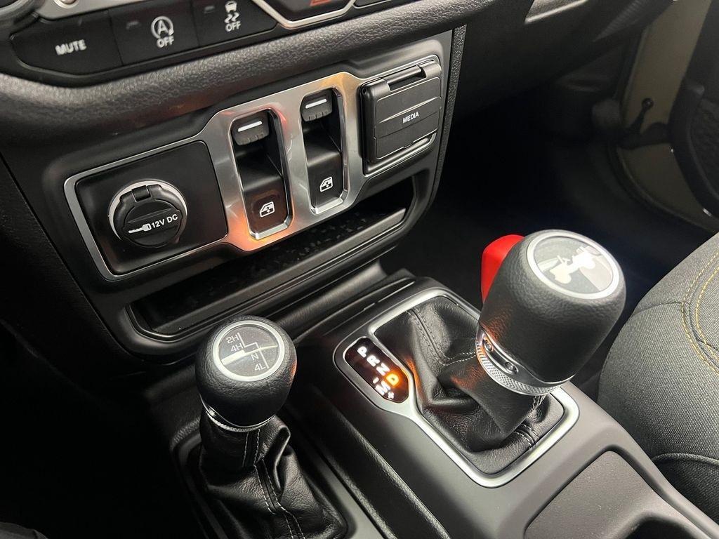 new 2025 Jeep Wrangler car, priced at $32,550