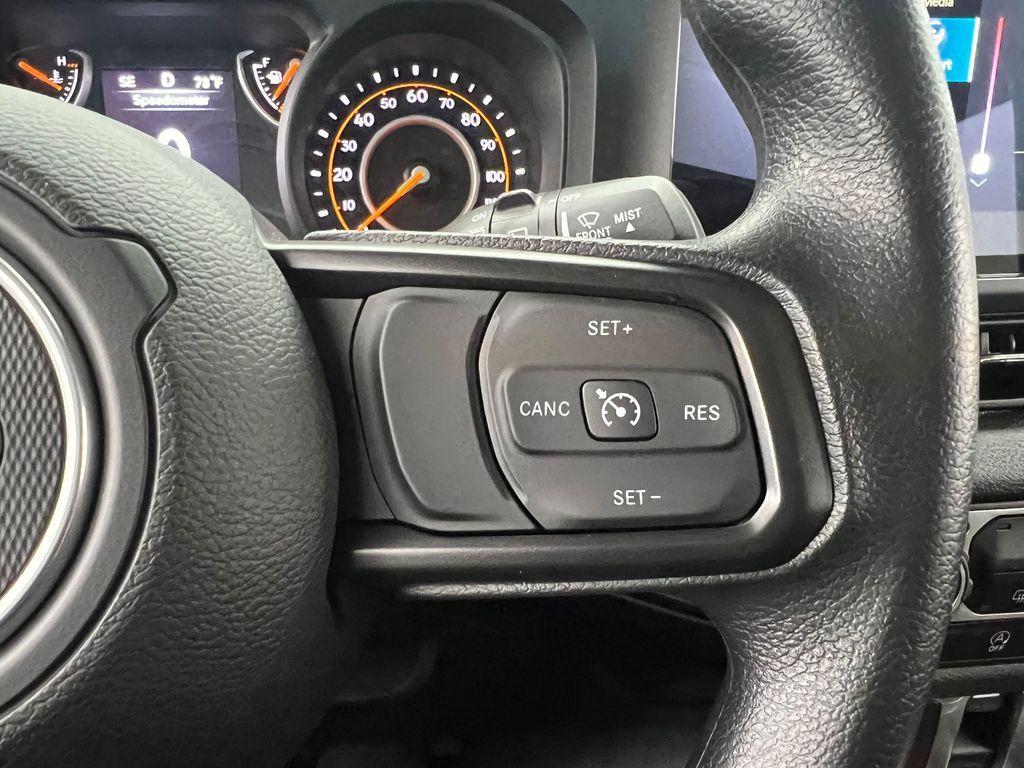new 2025 Jeep Wrangler car, priced at $34,329