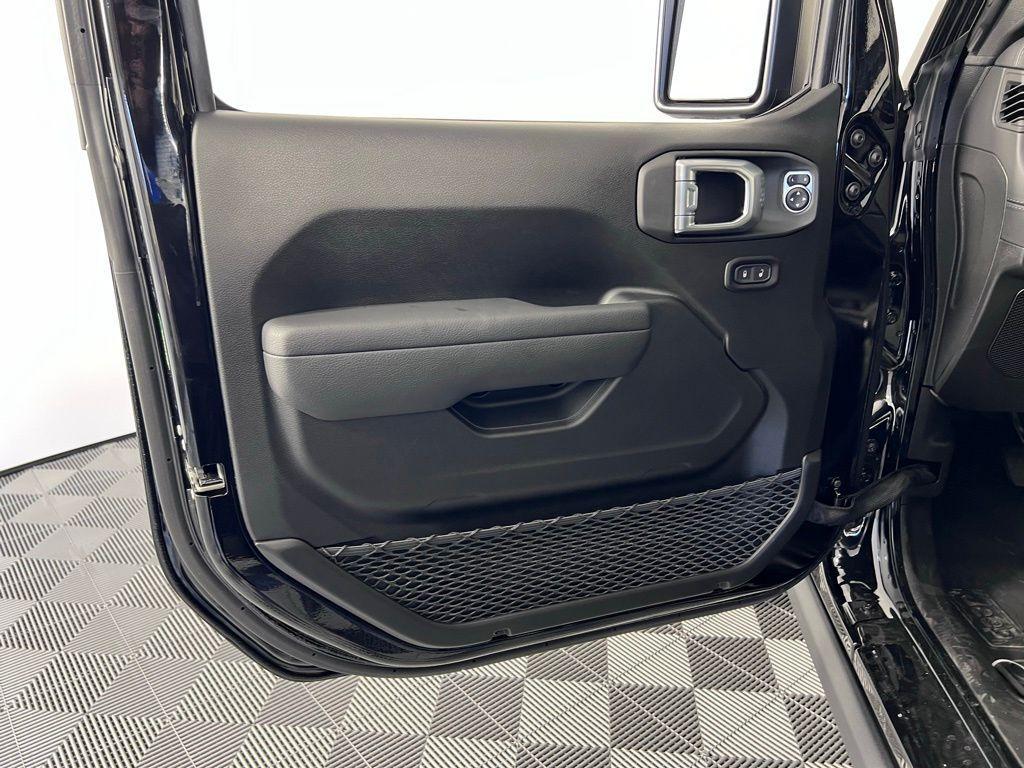 new 2025 Jeep Wrangler car, priced at $52,000