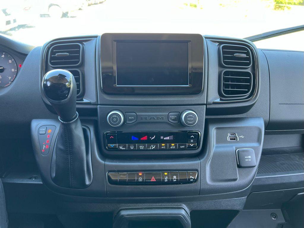 new 2025 Ram ProMaster 2500 car, priced at $46,457