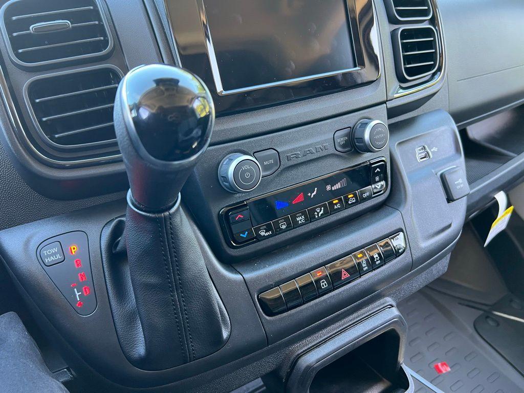new 2025 Ram ProMaster 2500 car, priced at $46,457
