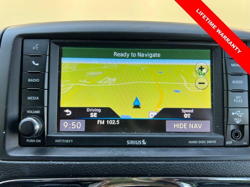 used 2013 Chrysler Town & Country car