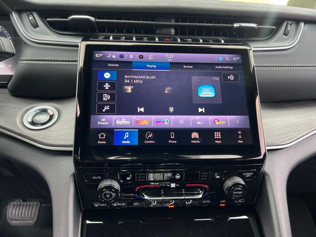 new 2025 Jeep Grand Cherokee L car, priced at $43,058