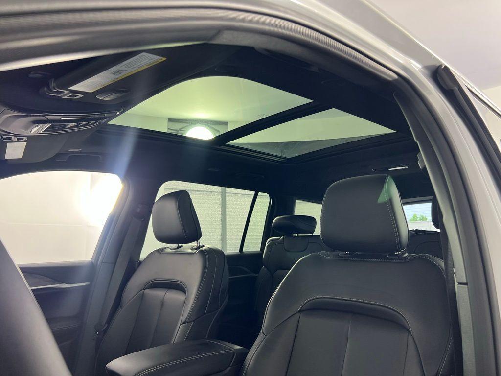 new 2025 Jeep Grand Cherokee L car, priced at $43,058