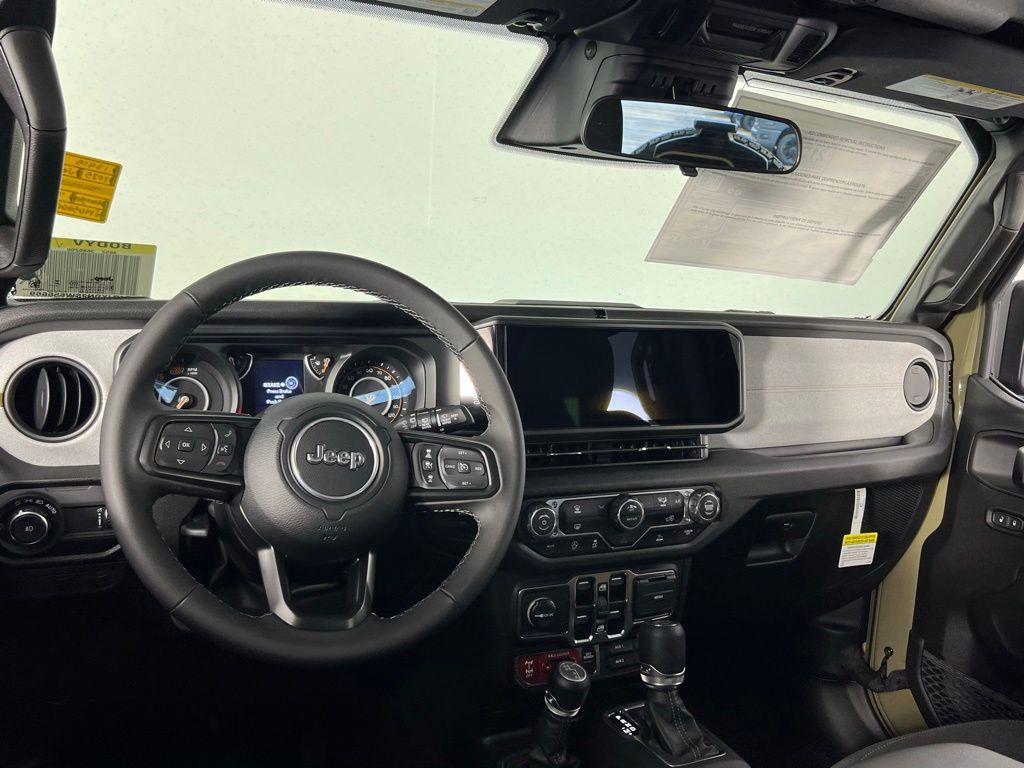 new 2025 Jeep Wrangler car, priced at $43,575