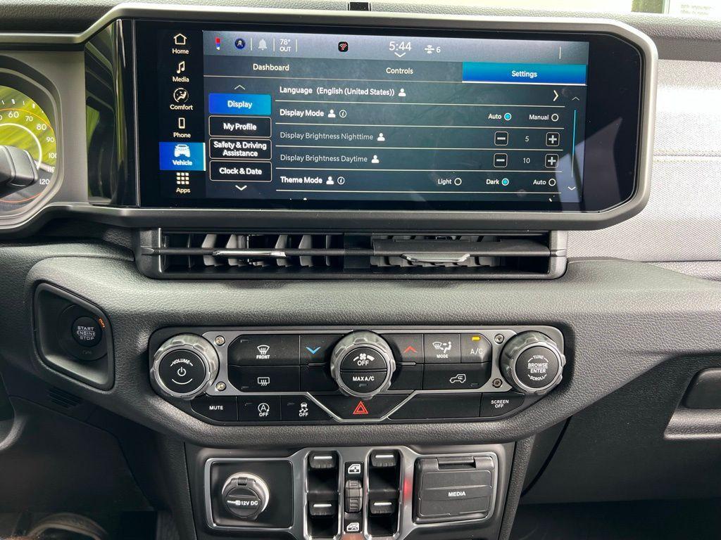 new 2025 Jeep Wrangler car, priced at $51,775