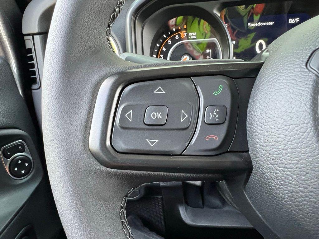 new 2025 Jeep Gladiator car, priced at $46,750