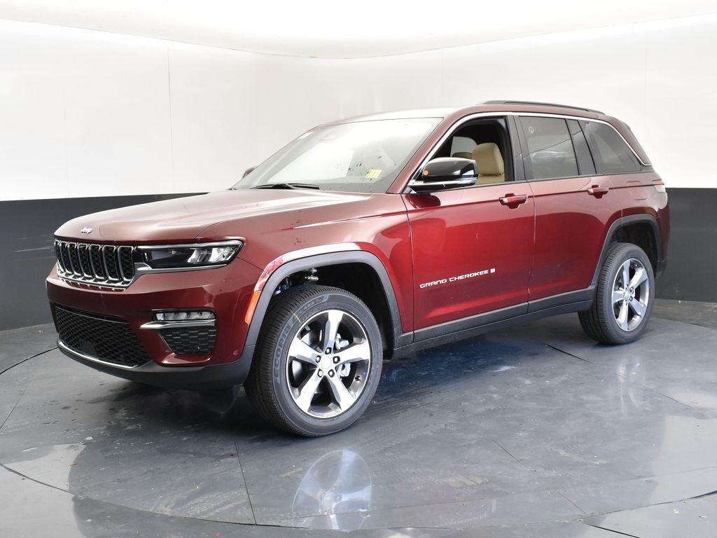 new 2025 Jeep Grand Cherokee car, priced at $44,360