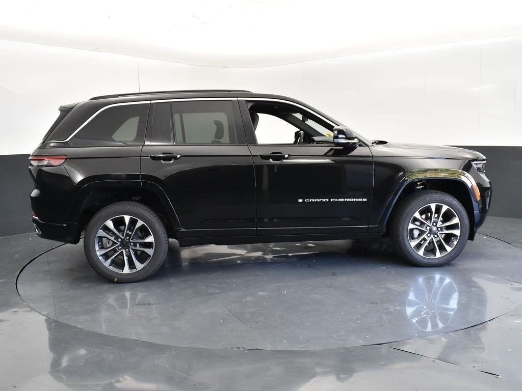 new 2025 Jeep Grand Cherokee car, priced at $55,035