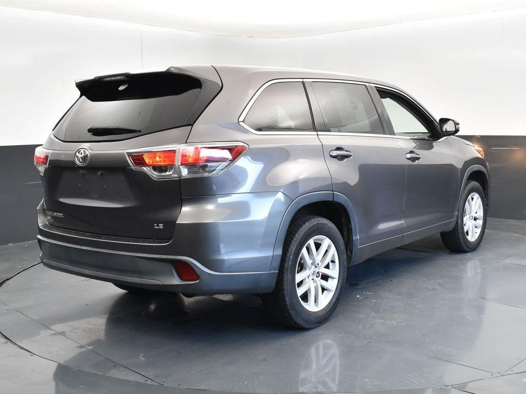 used 2015 Toyota Highlander car, priced at $13,911