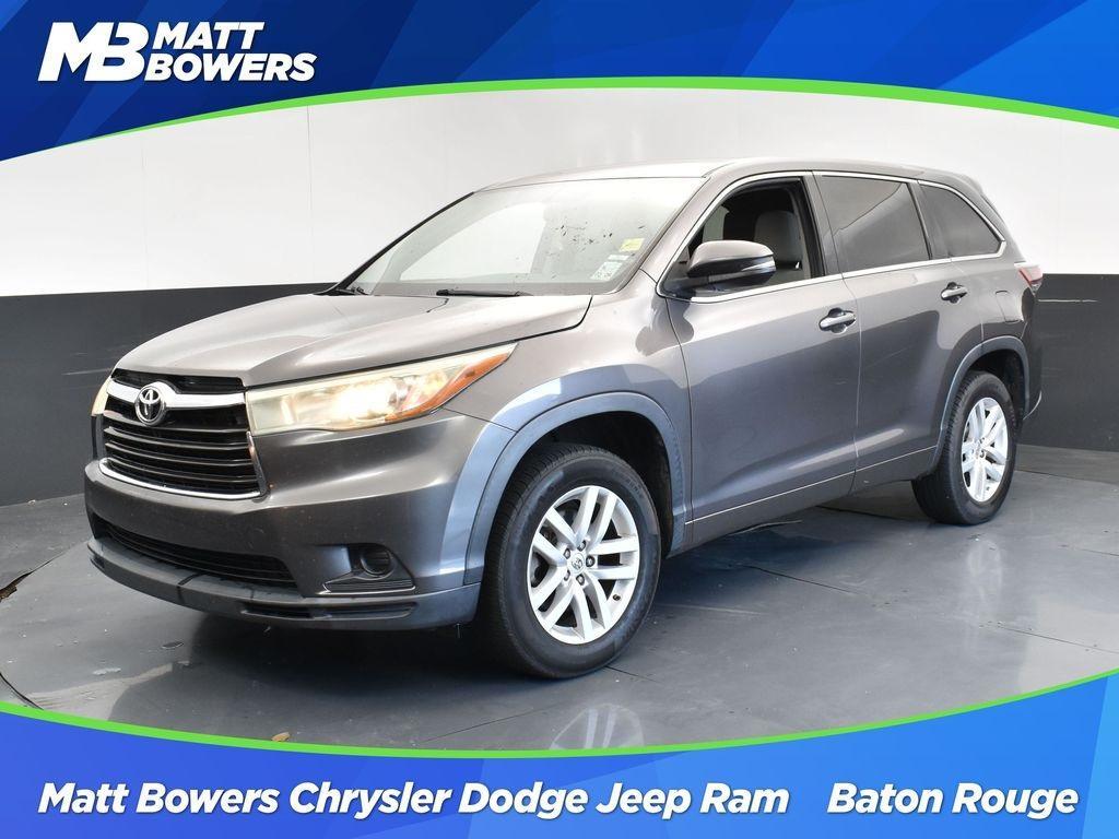 used 2015 Toyota Highlander car, priced at $13,999