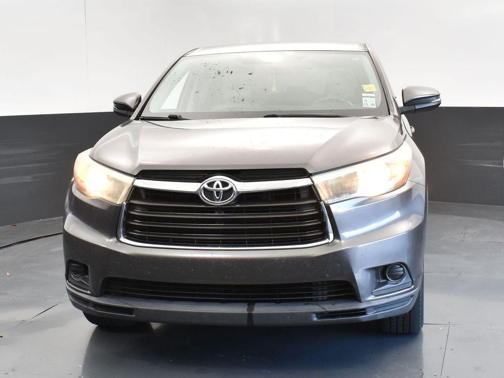 used 2015 Toyota Highlander car, priced at $13,911