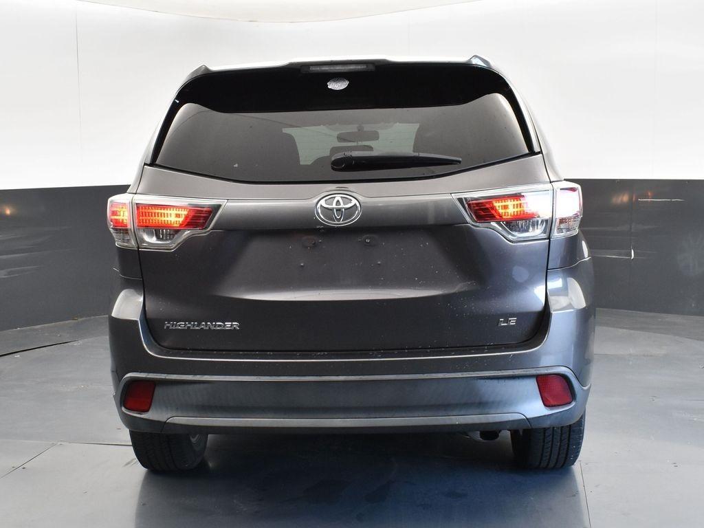 used 2015 Toyota Highlander car, priced at $13,911