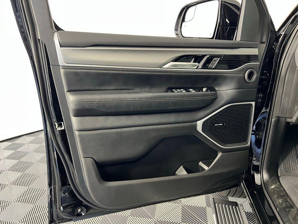 new 2025 Jeep Wagoneer car, priced at $68,230