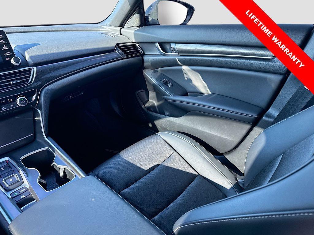 used 2022 Honda Accord Hybrid car