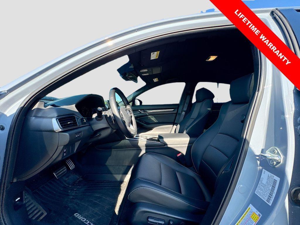 used 2022 Honda Accord Hybrid car