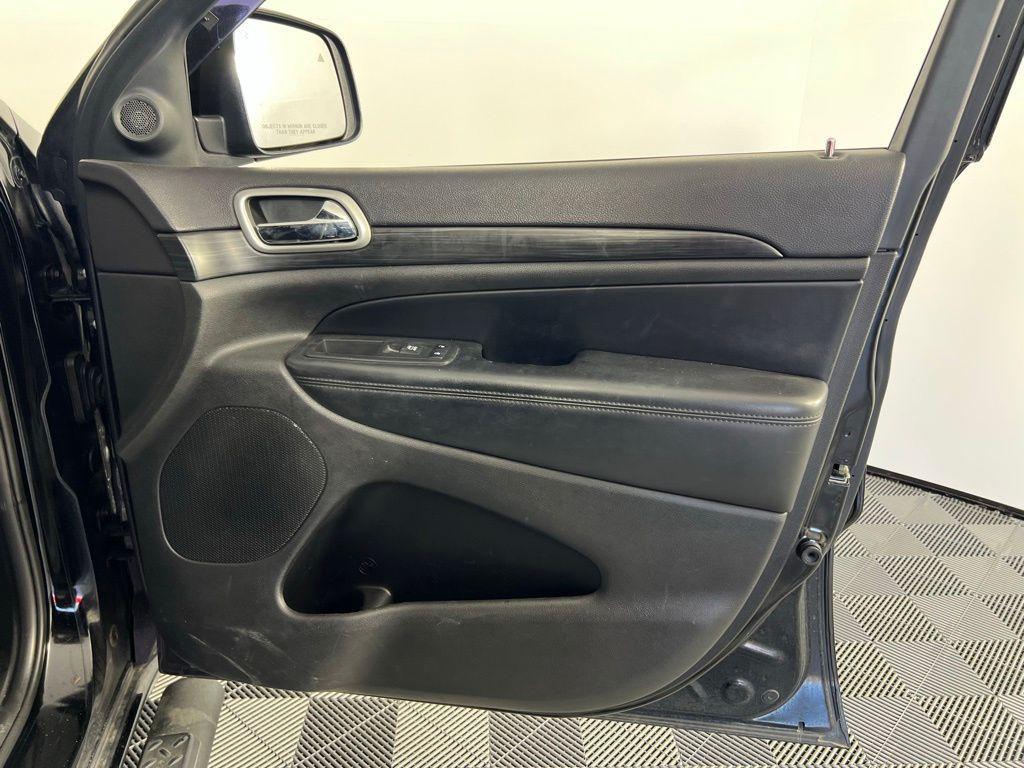 used 2019 Jeep Grand Cherokee car, priced at $19,888